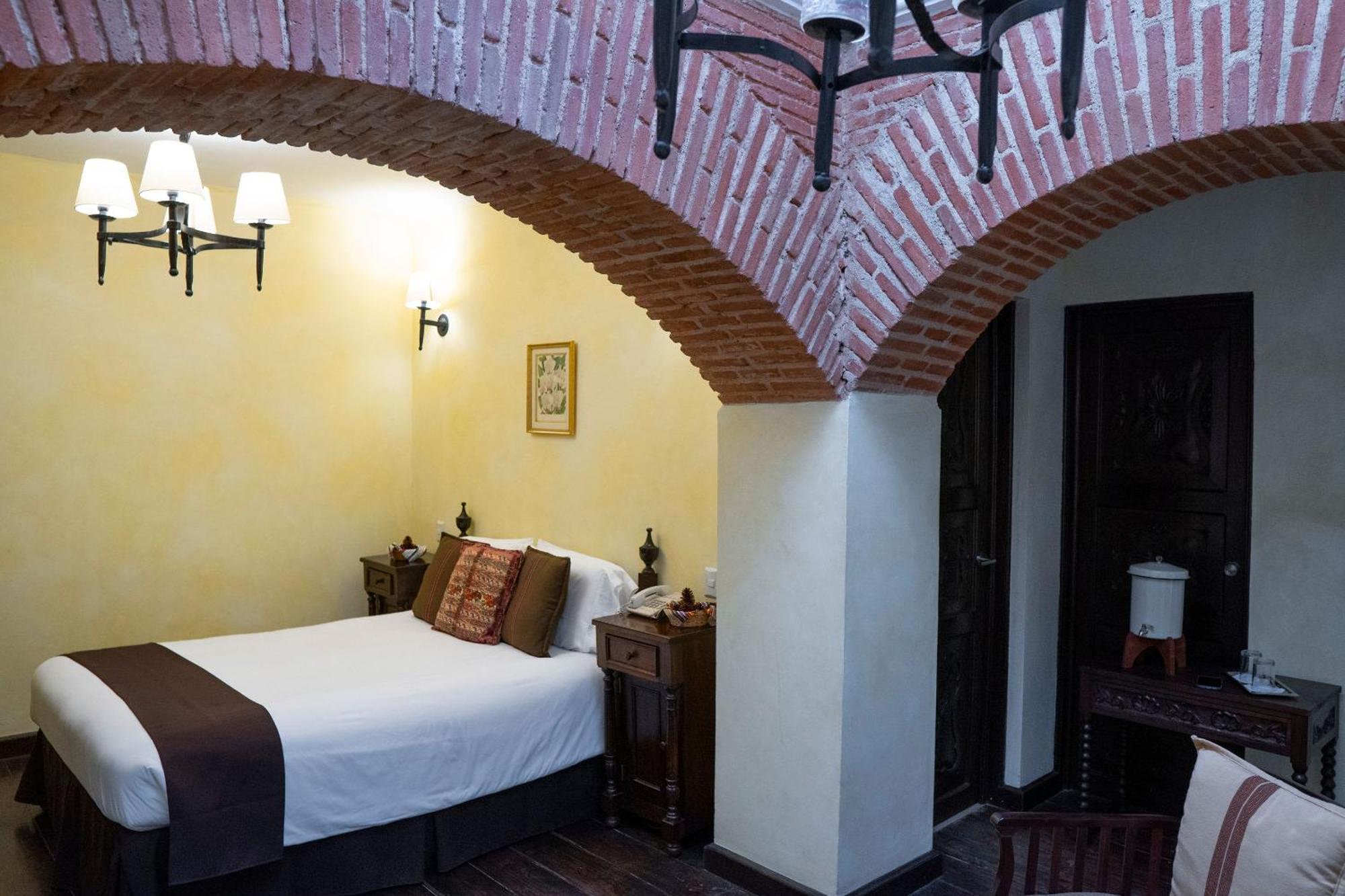Casa Noble Hotel Antigua Exterior photo