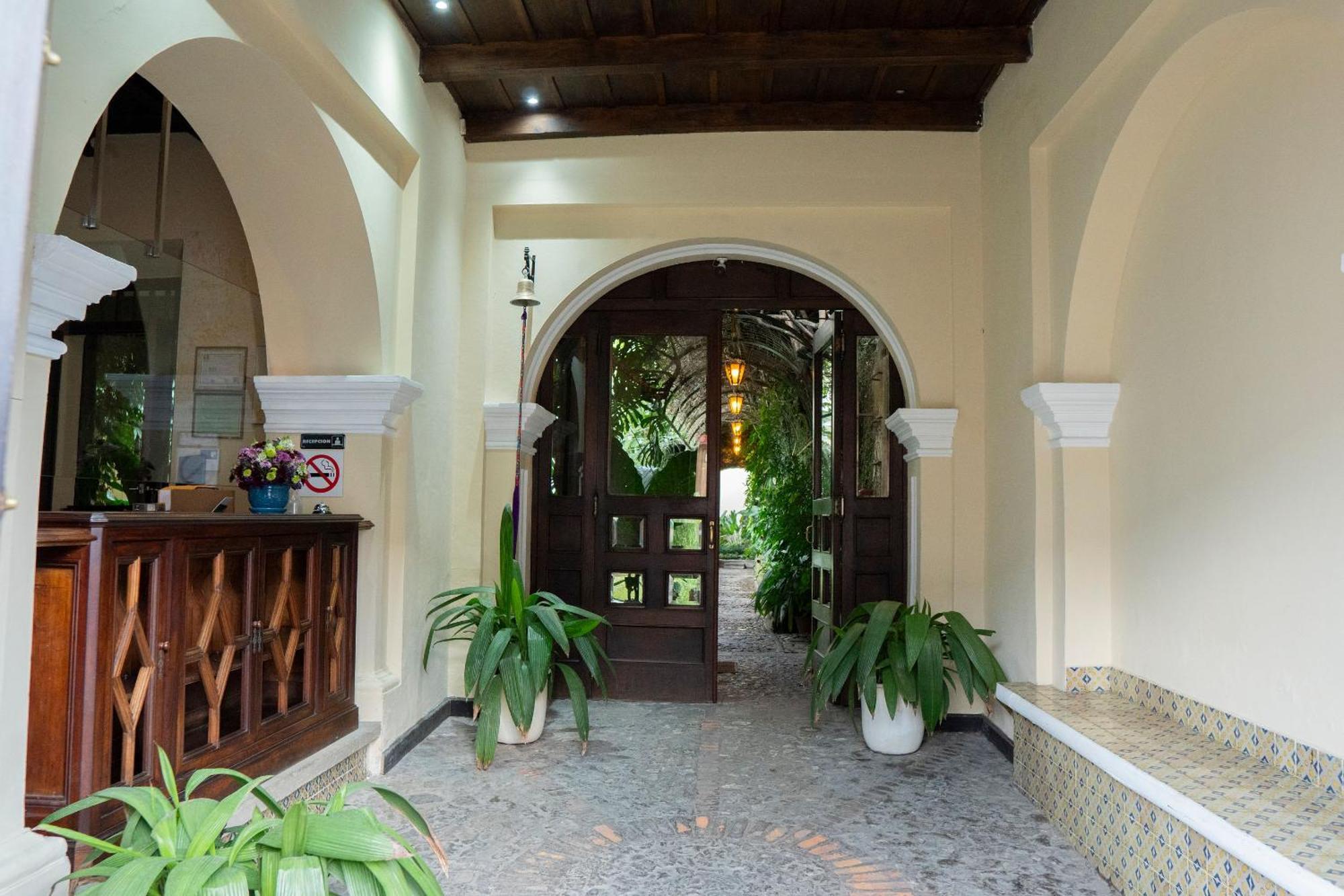 Casa Noble Hotel Antigua Exterior photo